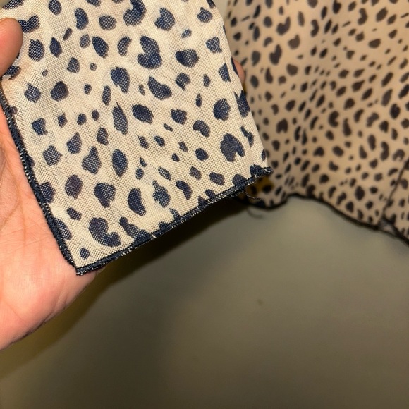 Kirious Los Angeles shirt - tan/black leopard print long sleeve sheer cropped - Picture 4 of 8